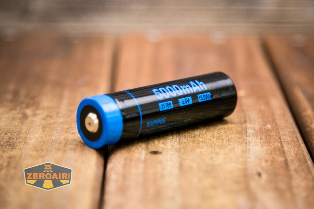 Cyansky P25 V2 flashlight included 21700 cell