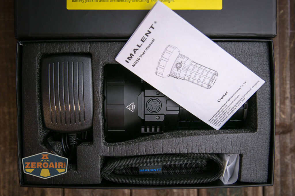 Imalent MR90 flashlight package