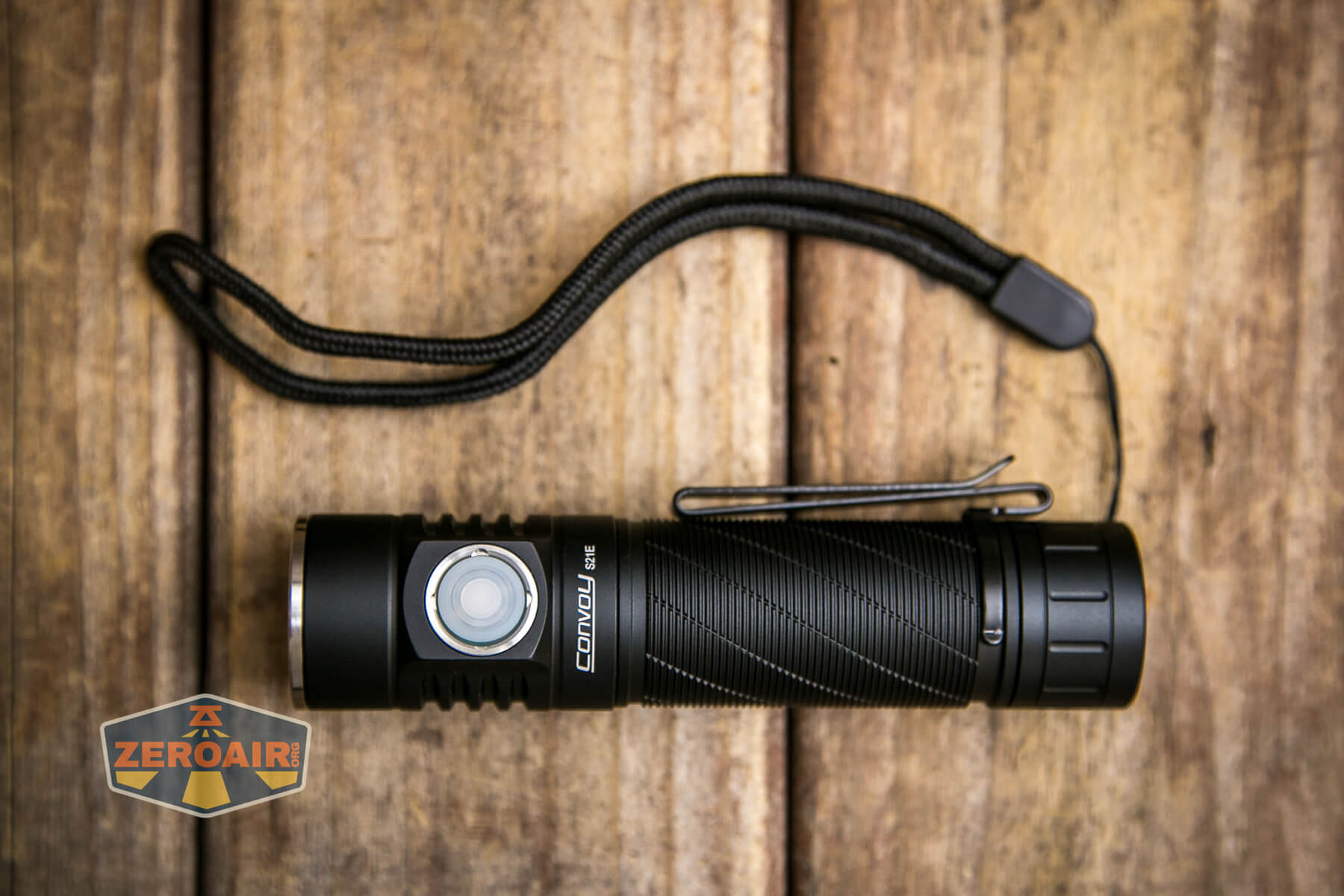 Convoy S21E flashlight what's included