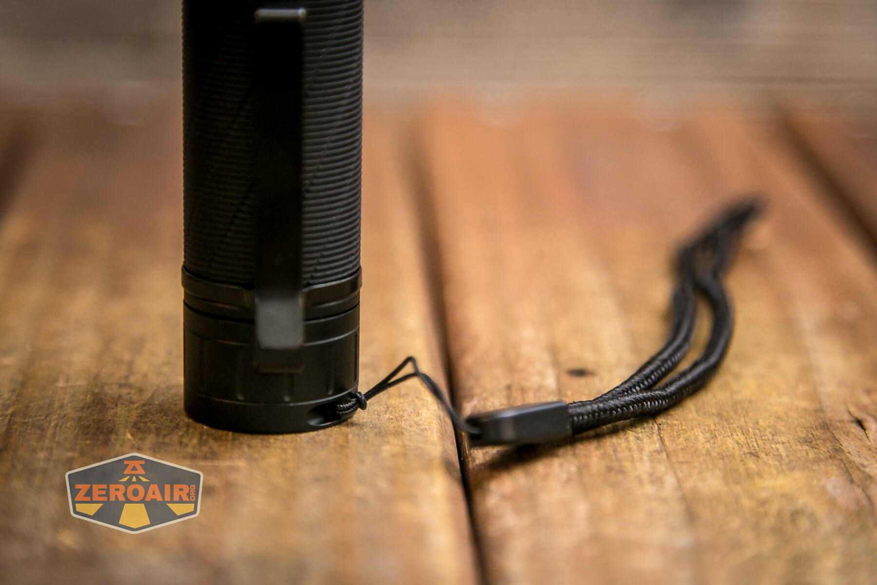 Convoy S21E flashlight lanyard installed