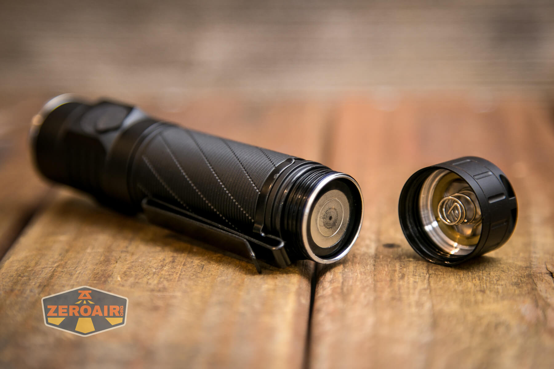Convoy S21E flashlight cell installed