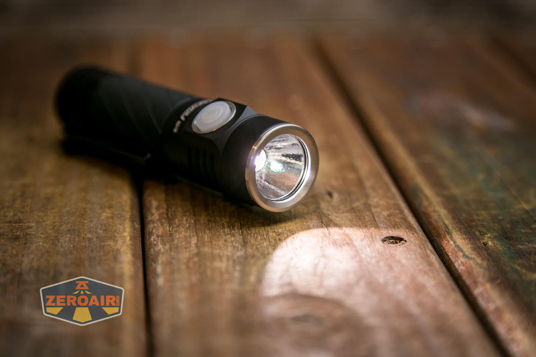 Convoy S21E flashlight on