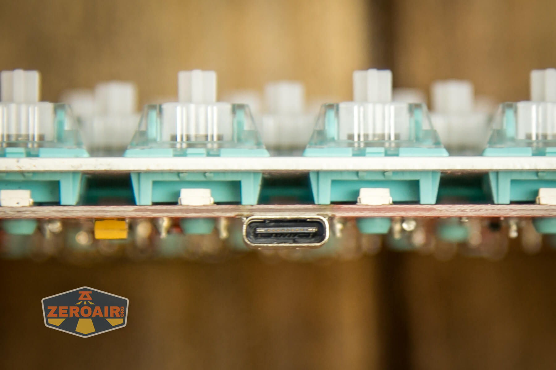 Flashquark Horizon Z mechanical keyboard switches