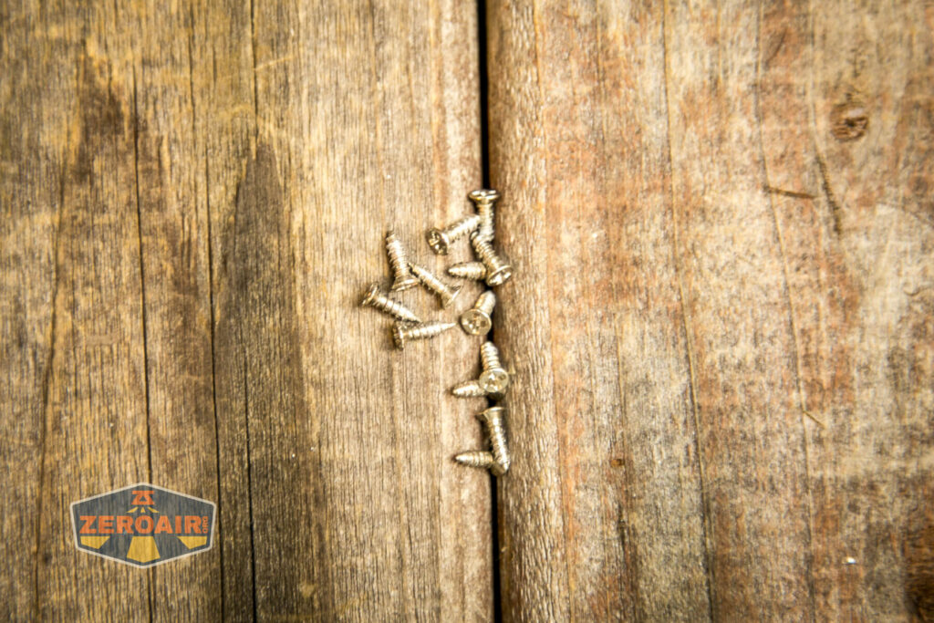 Flashquark Horizon Z mechanical keyboard screws