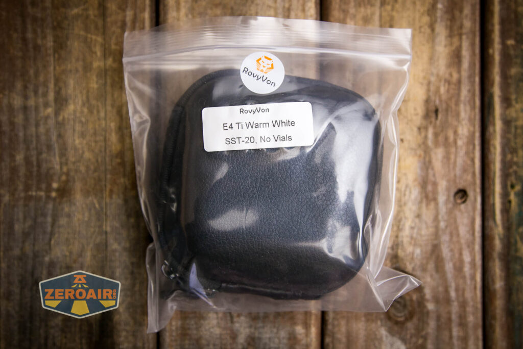 RovyVon Angel Eyes E4Ti flashlight package