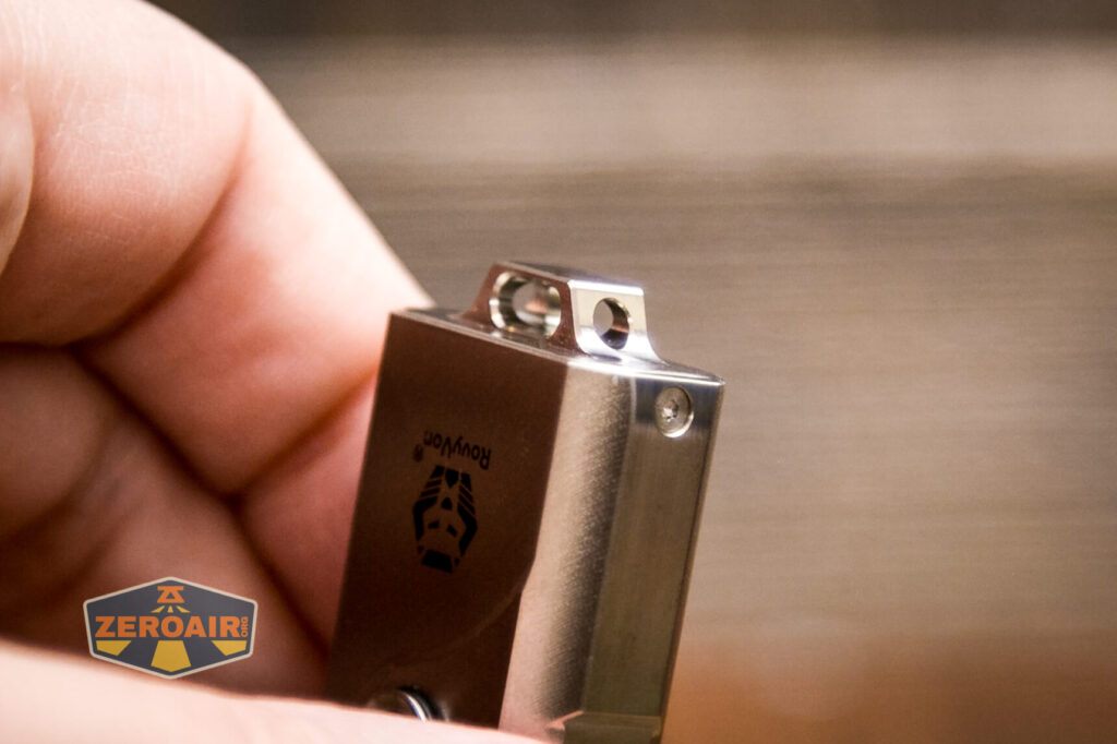 RovyVon Angel Eyes E4Ti flashlight side screw