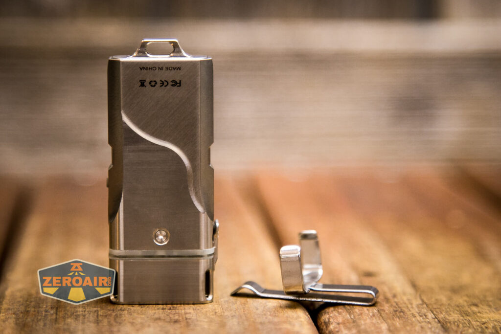 RovyVon Angel Eyes E4Ti flashlight with pocket clip