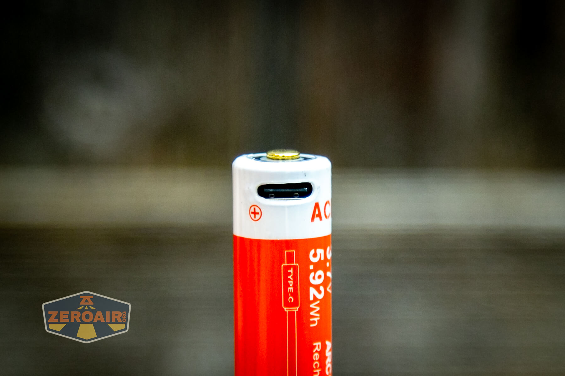 Acebeam Pokelit 2AA flashlight 14100 charging port