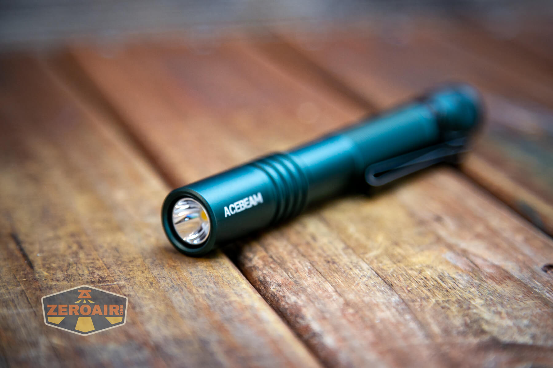 Acebeam Pokelit 2AA flashlight emitter and reflector