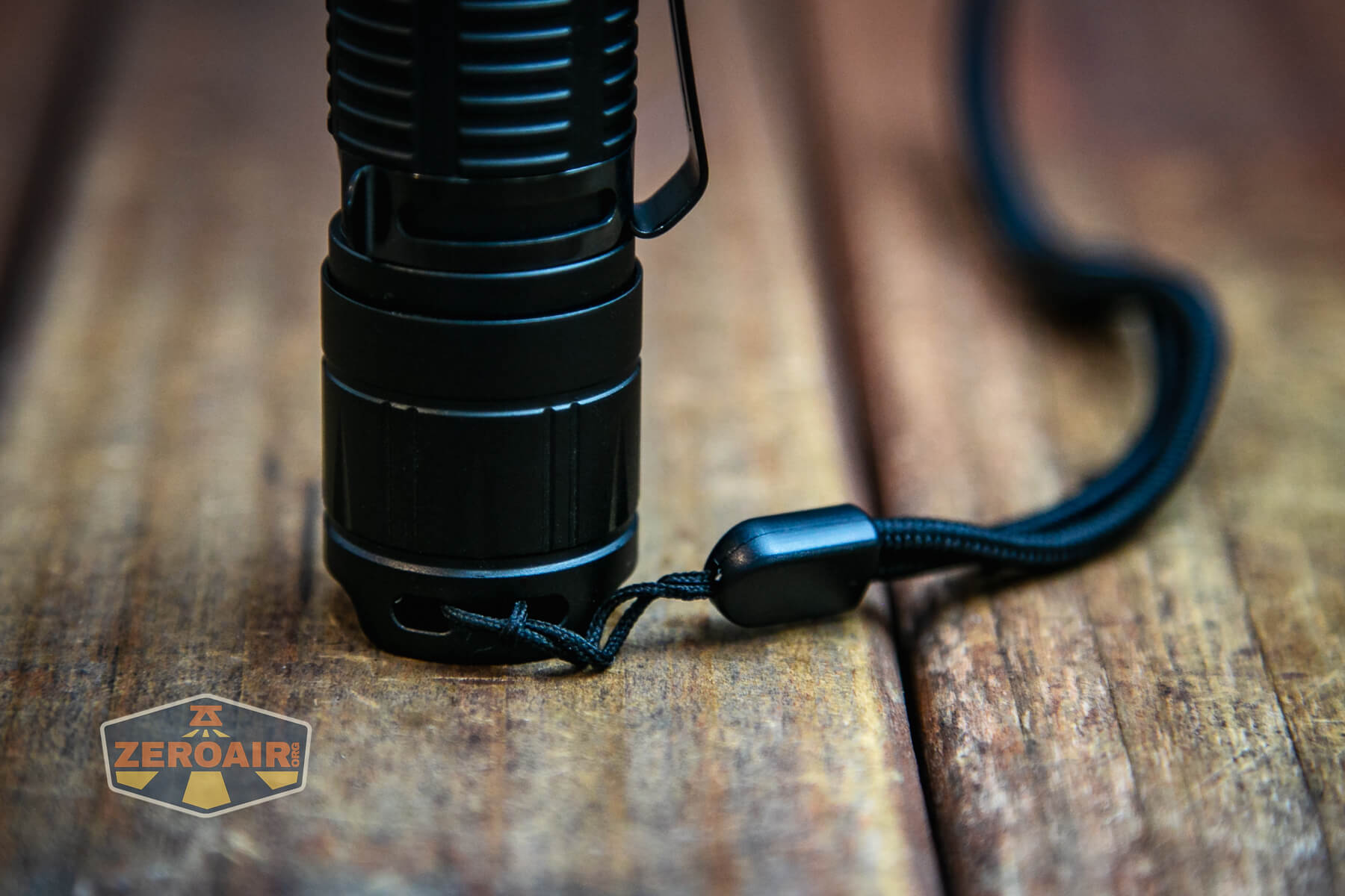 Cyansky K3 V2 flashlight lanyard installed