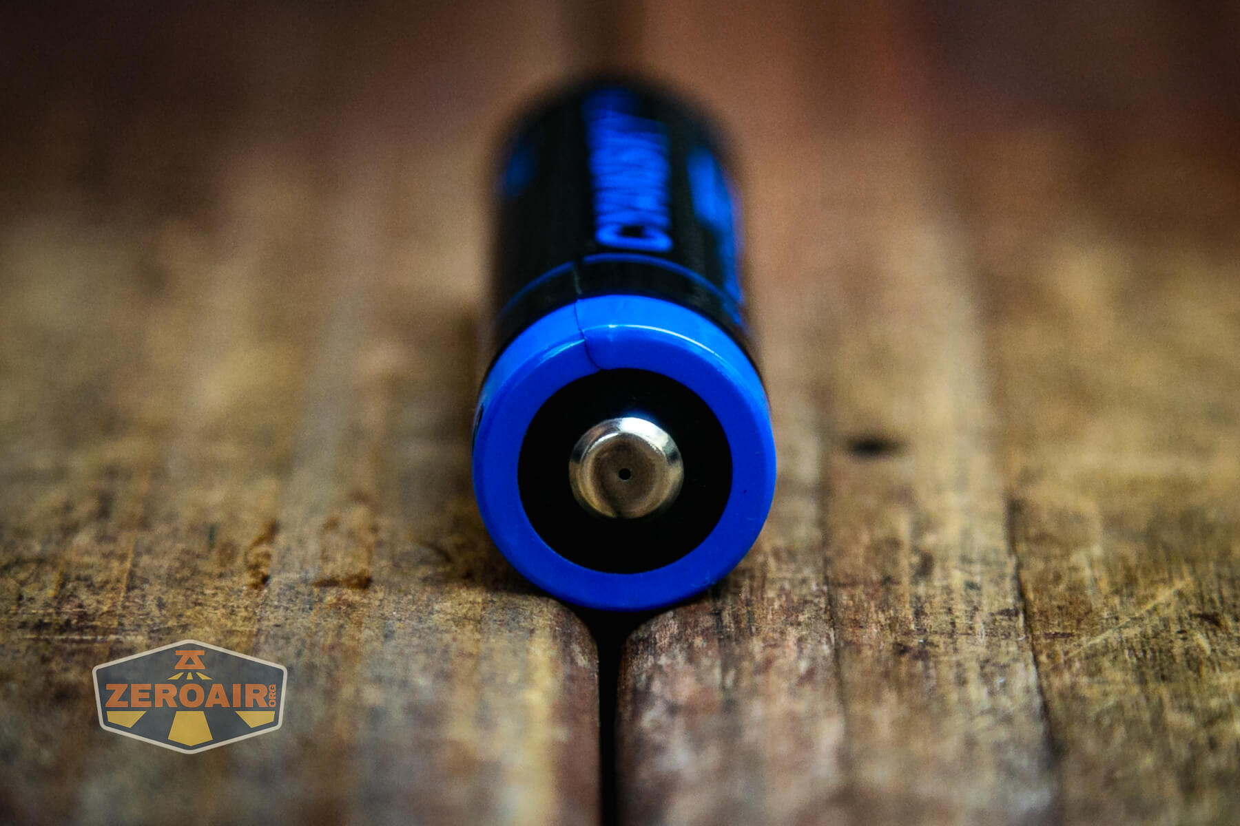 Cyansky K3 V2 flashlight charging indicator on 21700