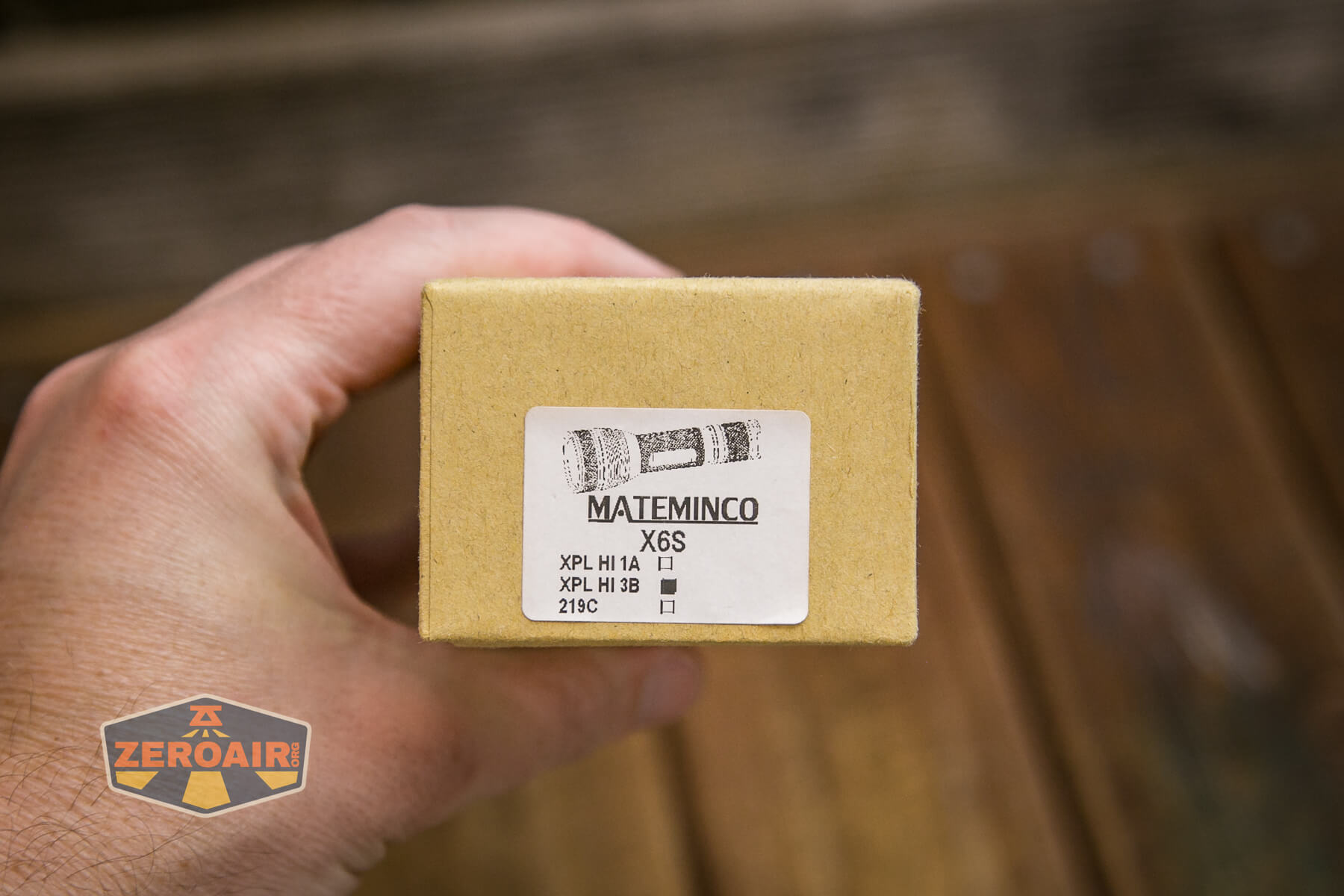 Mateminco X6S flashlight box