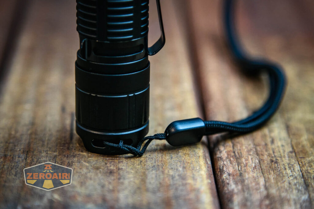 Cyansky K3 V2 flashlight lanyard installed