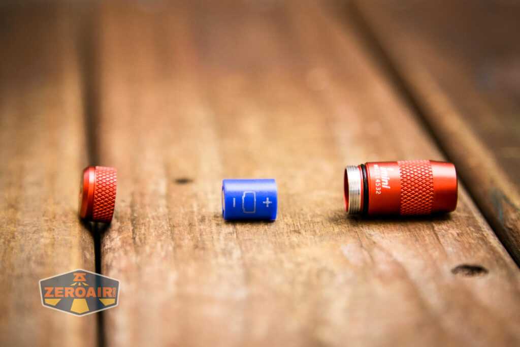 Olight iMini Keychain Flashlight coin cells