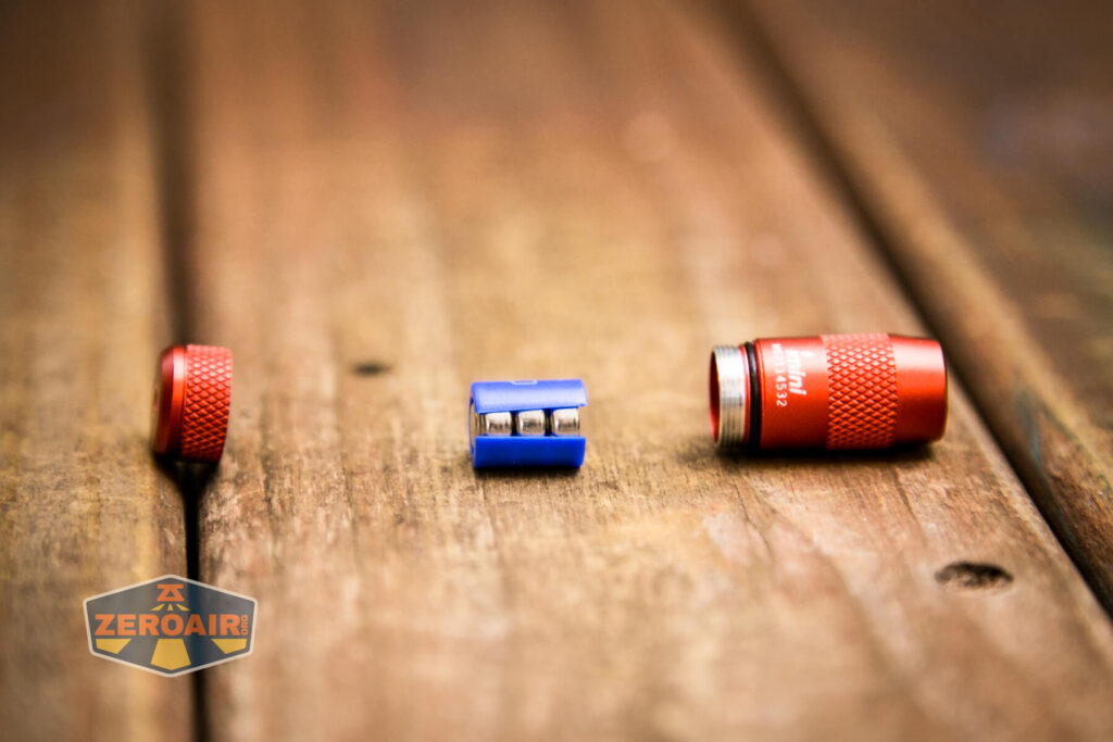 Olight iMini Keychain Flashlight coin cells