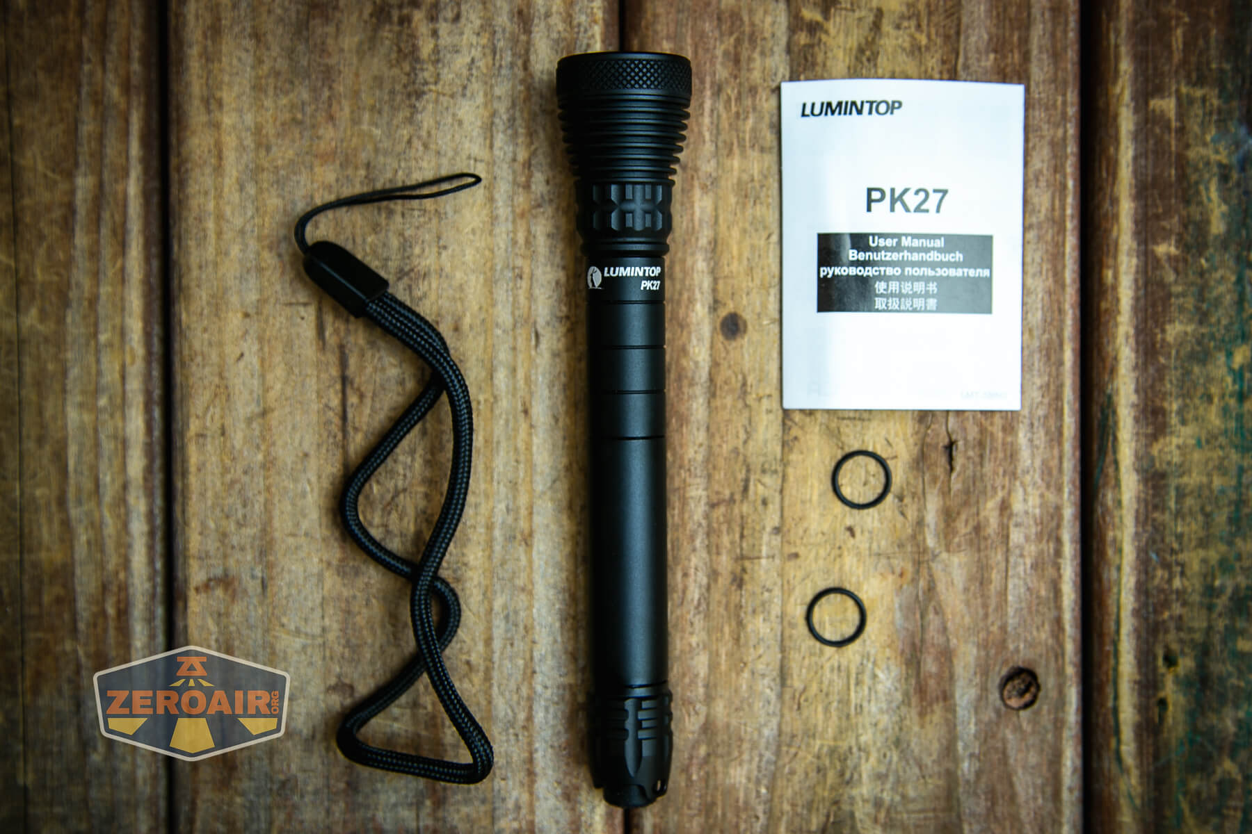 Lumintop PK27 flashlight what's included