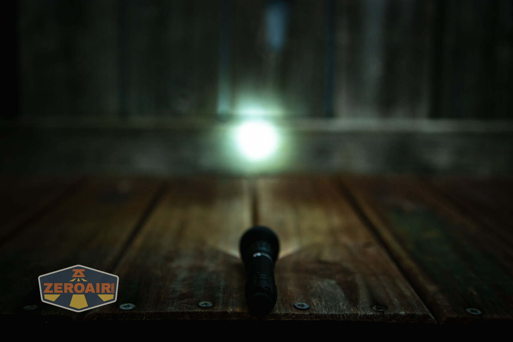 Lumintop PK27 flashlight emitter on