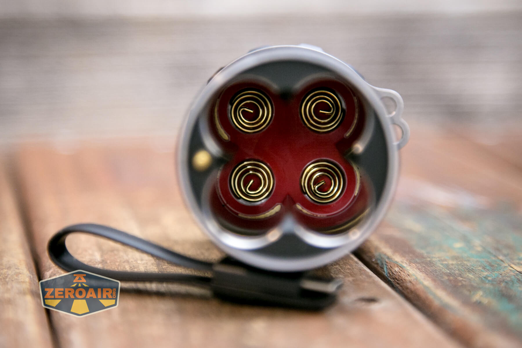 Lumintop Thor Pro LEP and LED flashlight cell springs