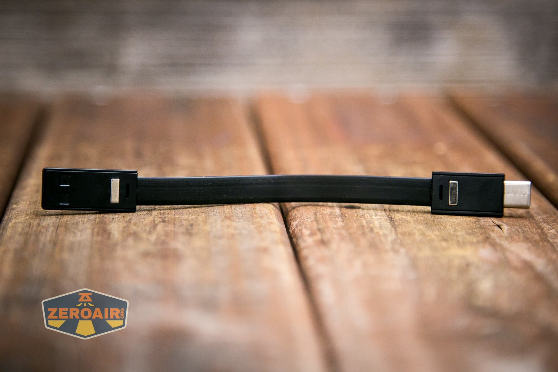 Lumintop Thor Pro LEP and LED flashlight charging cable