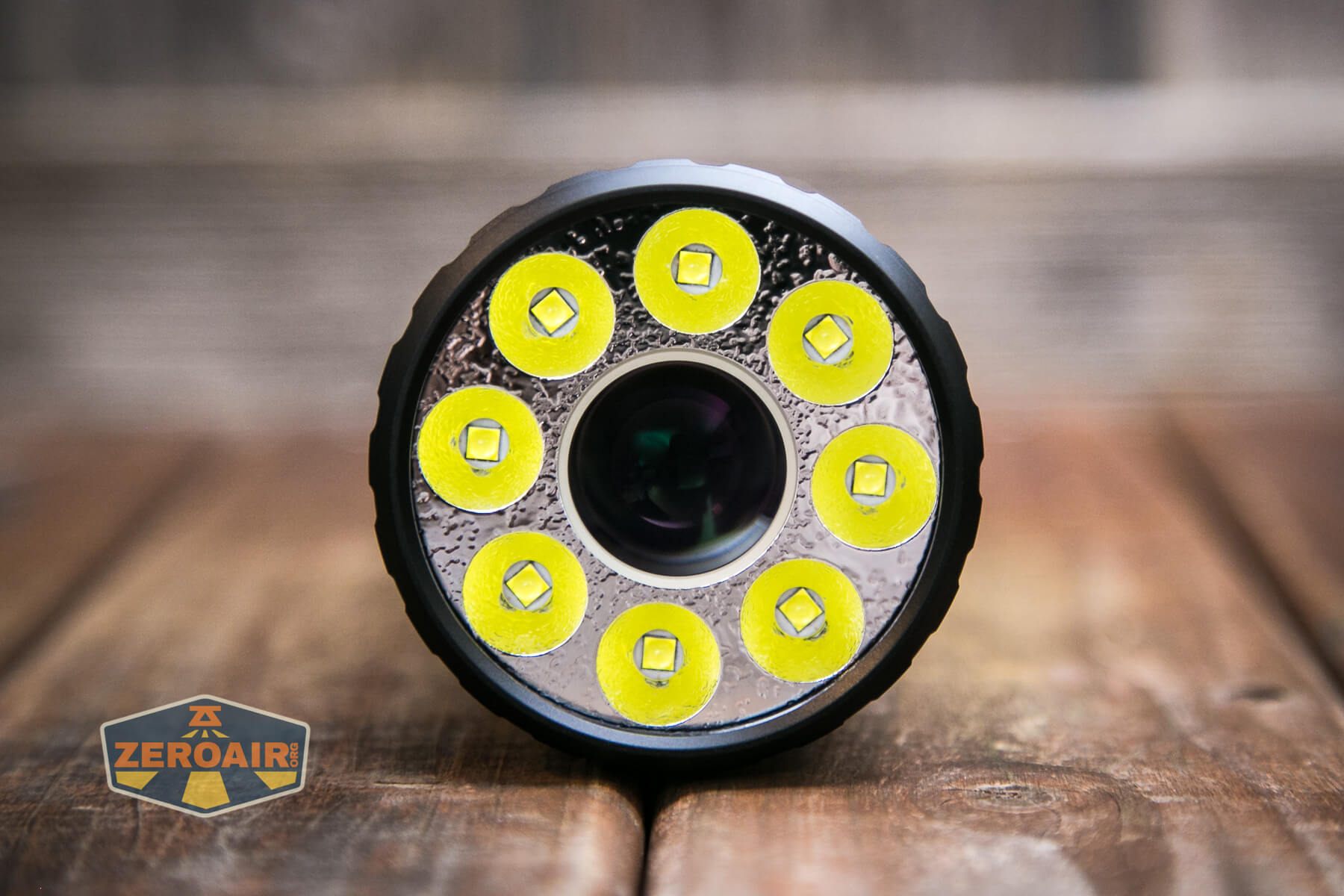 Lumintop Thor Pro LEP and LED flashlight emitter array