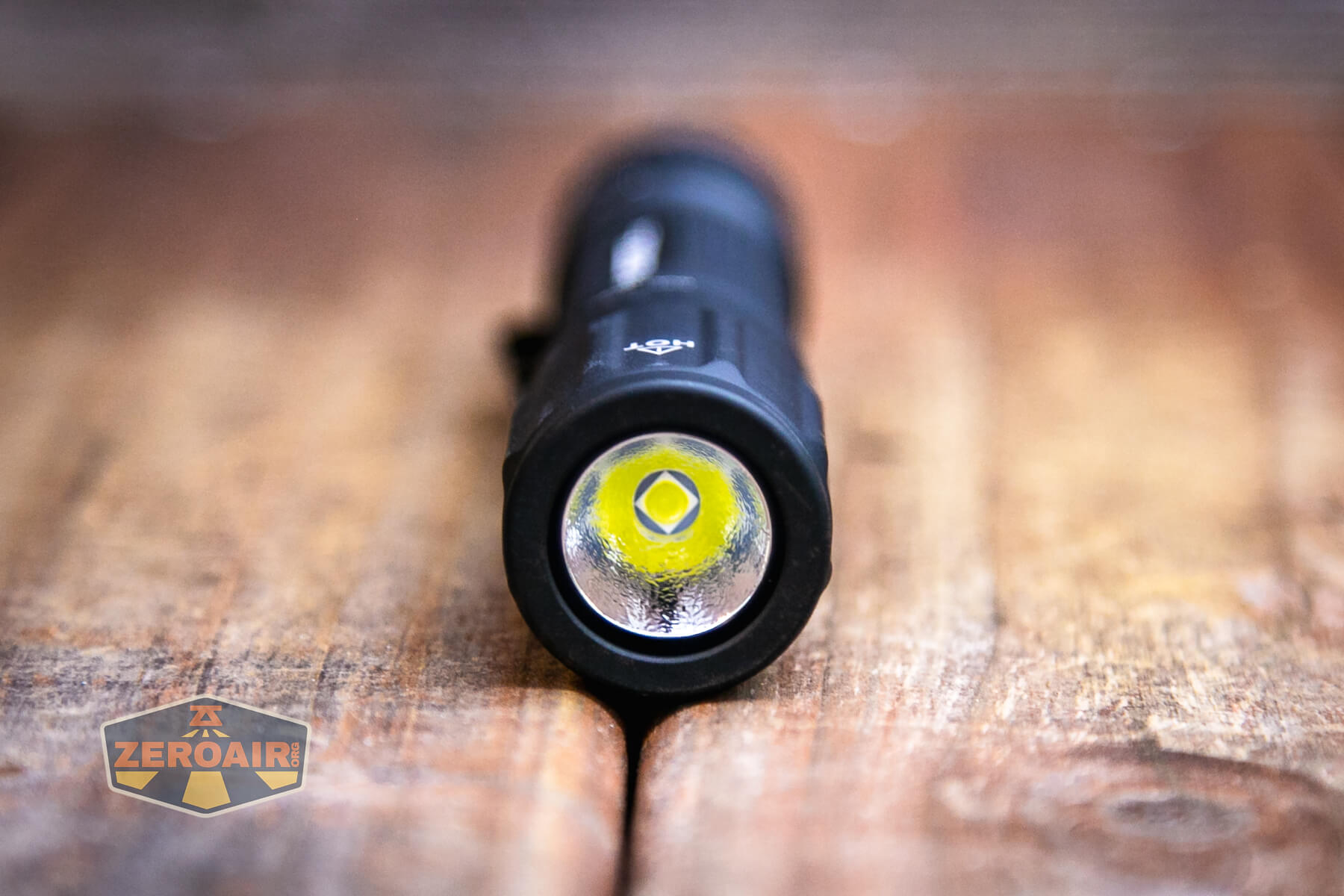 Nextorch E51C rechargeable flashlight emitter