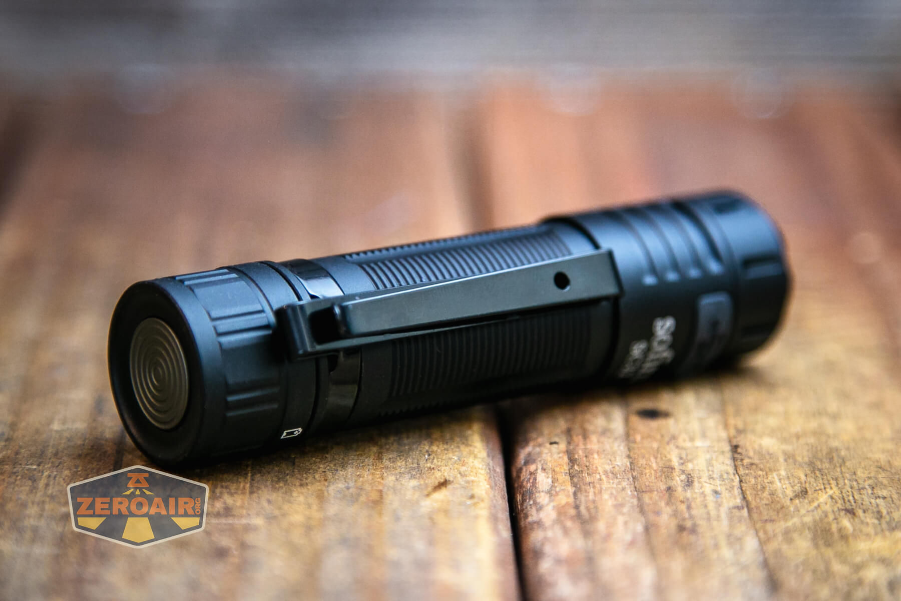 Sofirn SC32 Mini Tactical flashlight pocket clip