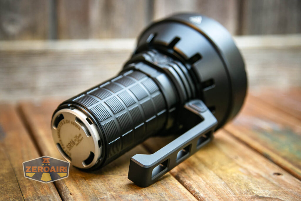 Imalent SR16 flashlight 