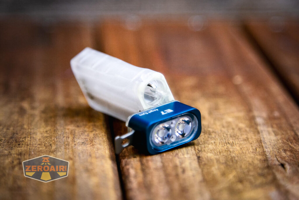 RovyVon Angel Eyes E7 flashlight open showing into body