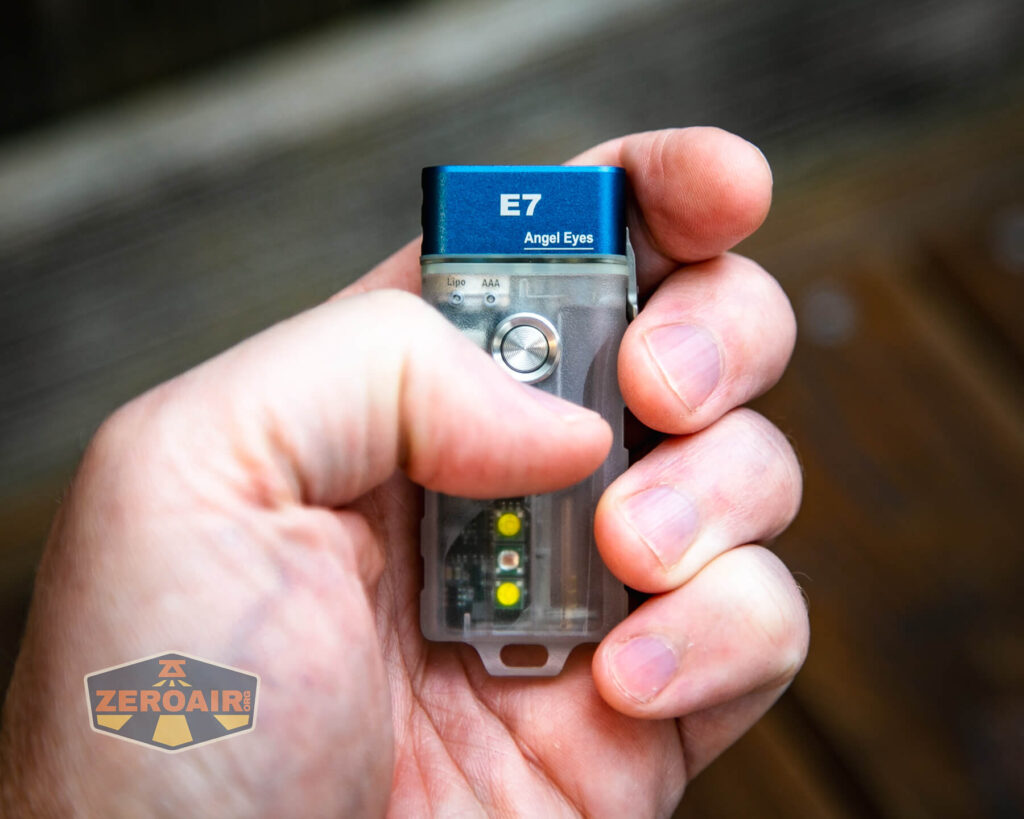 RovyVon Angel Eyes E7 flashlight in hand