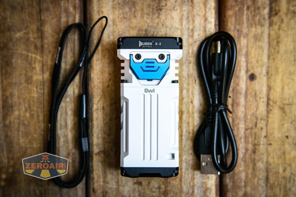 Wuben X-2 Owl flashlight what's included
