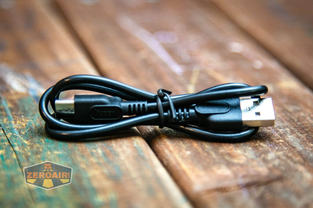 Wuben X-2 Owl flashlight charging cable