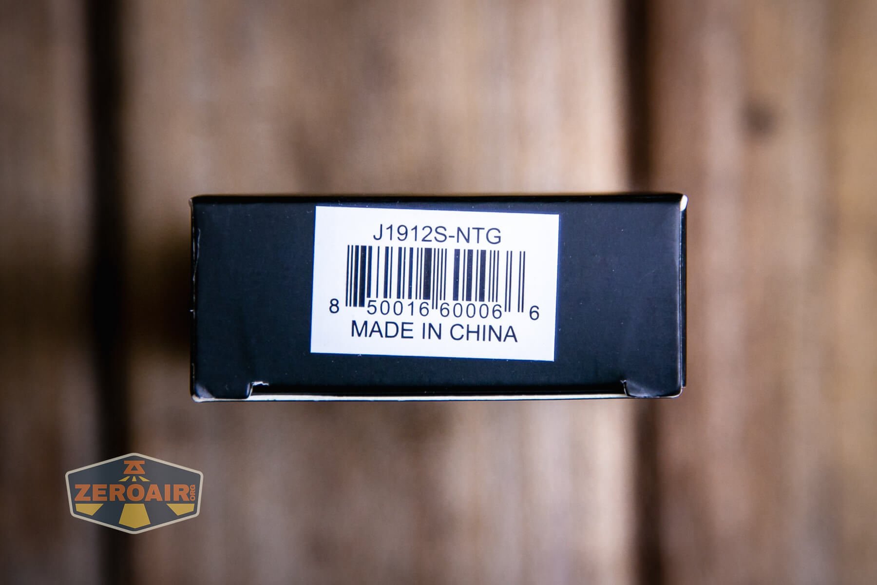 CJRB Feldspar small knife box