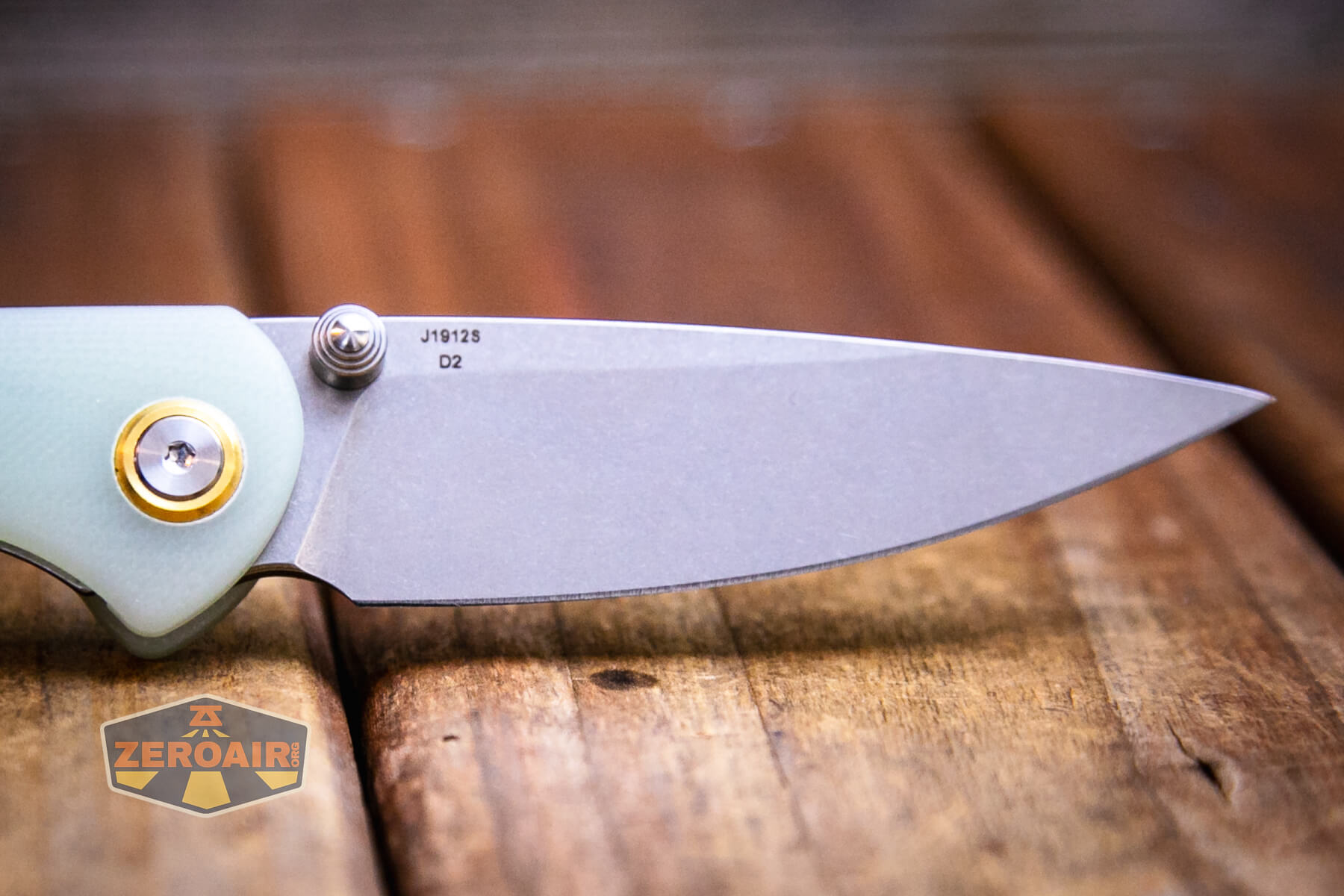 CJRB Feldspar small knife d2 blade