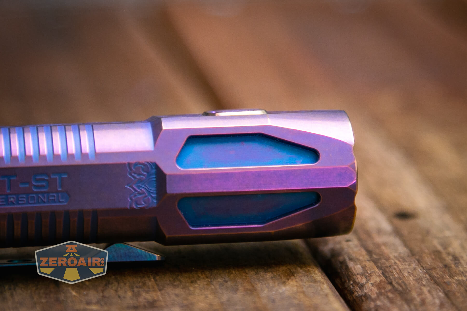 JETBeam Jet-ST Personal Flashlight e-switch profile