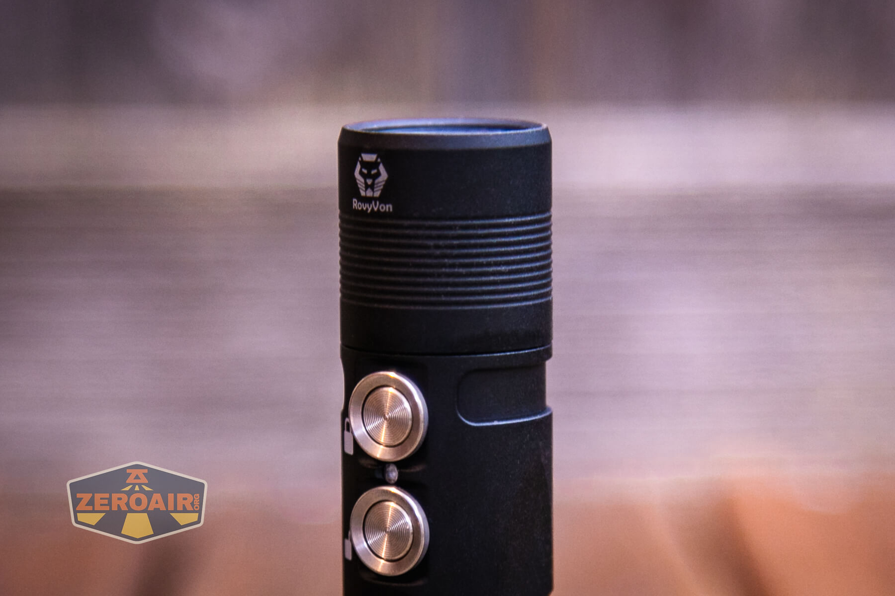 RovyVon Aurora A23 Gen 2 flashlight head design