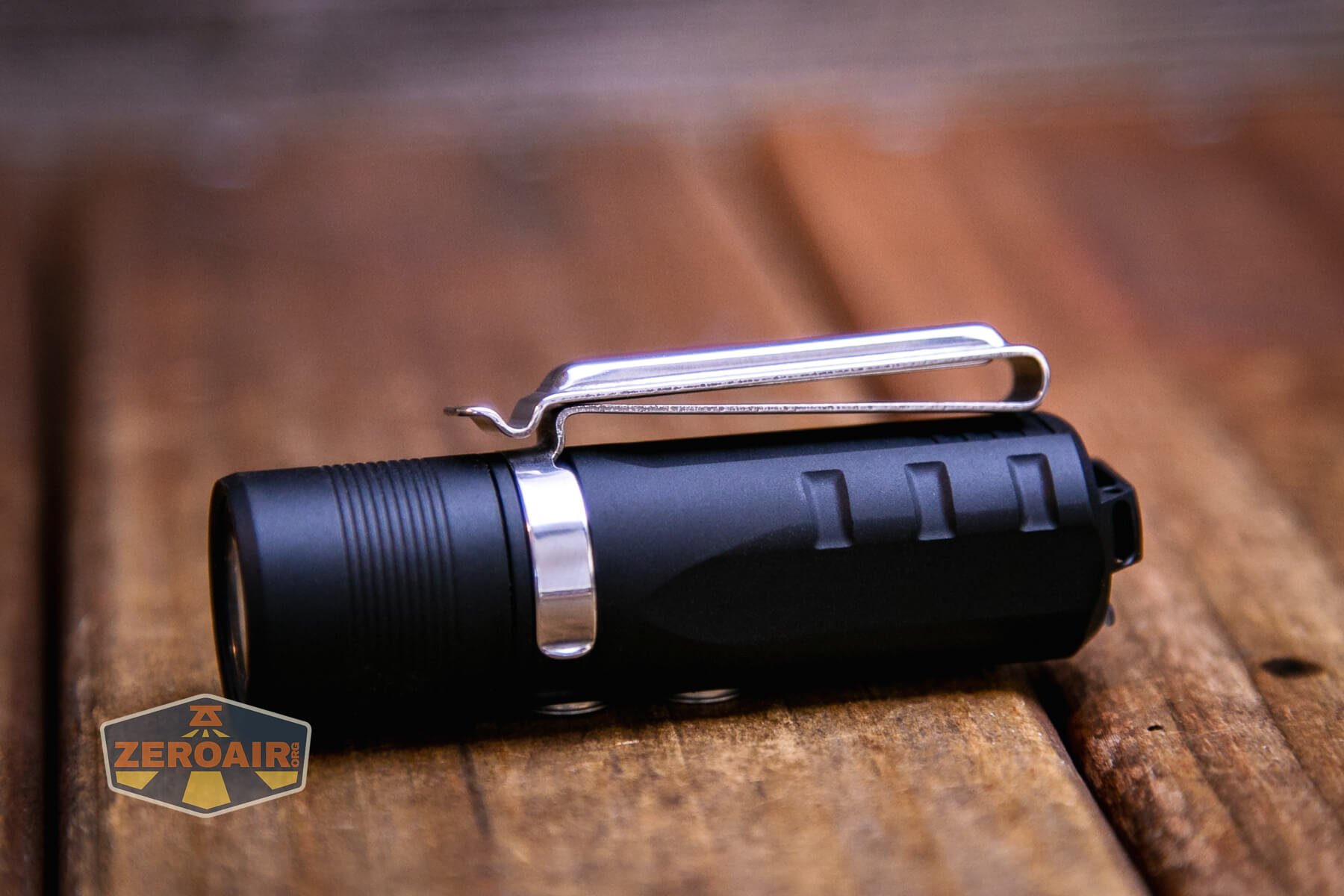 RovyVon Aurora A23 Gen 2 flashlight pocket clip magnet