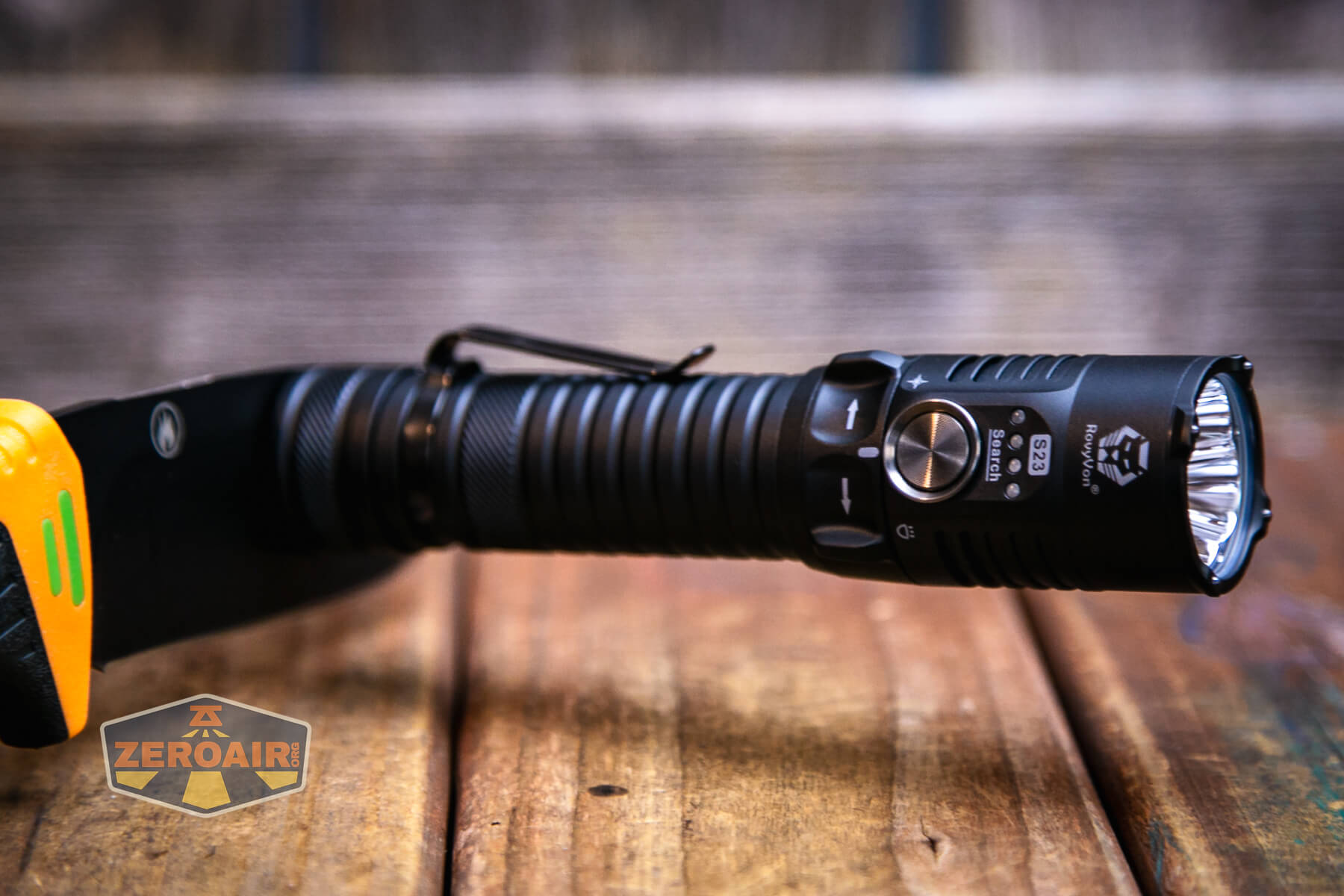 RovyVon Search S23 flashlight magnet tailcap works