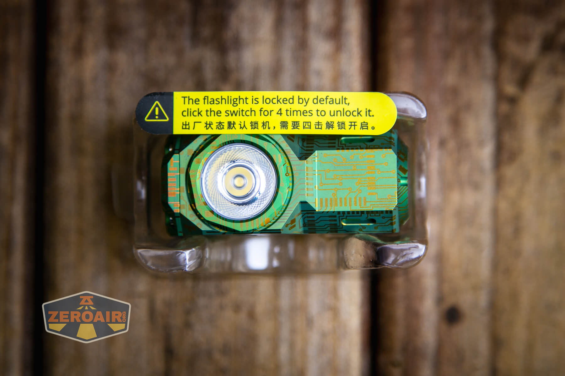 Wuben X-0 Knight titanium flashlight sticker