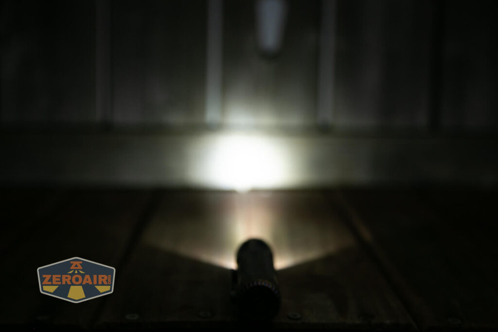 JETBeam Jet-ST Personal Flashlight emitter on