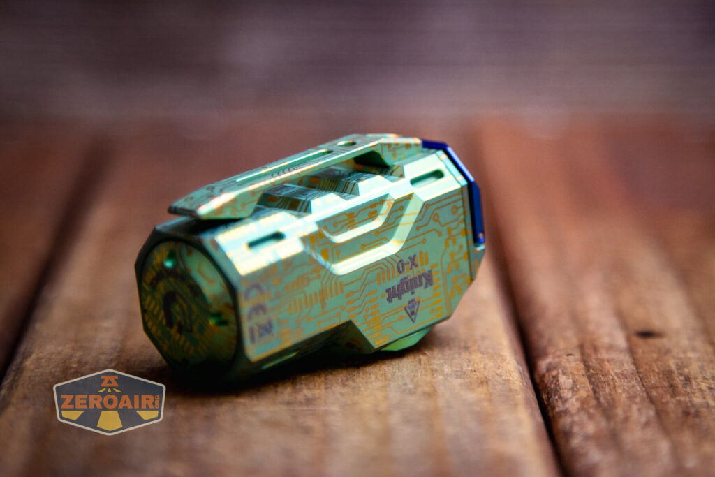 Wuben X-0 Knight titanium flashlight pocket clip