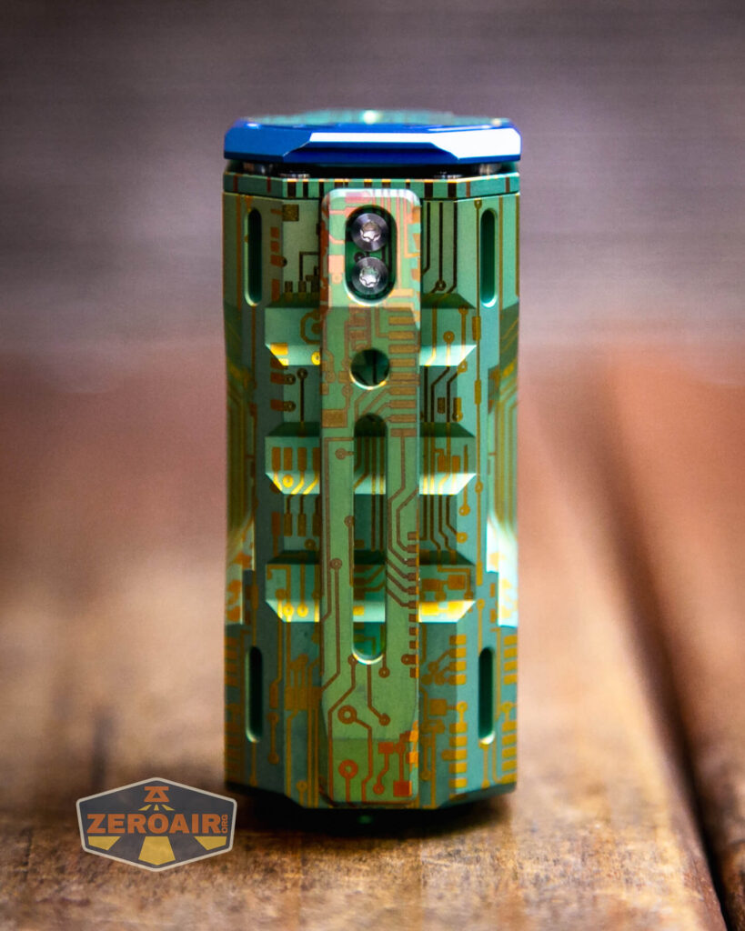 Wuben X-0 Knight titanium flashlight pocket clip