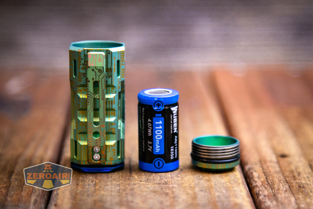 Wuben X-0 Knight titanium flashlight included 18350