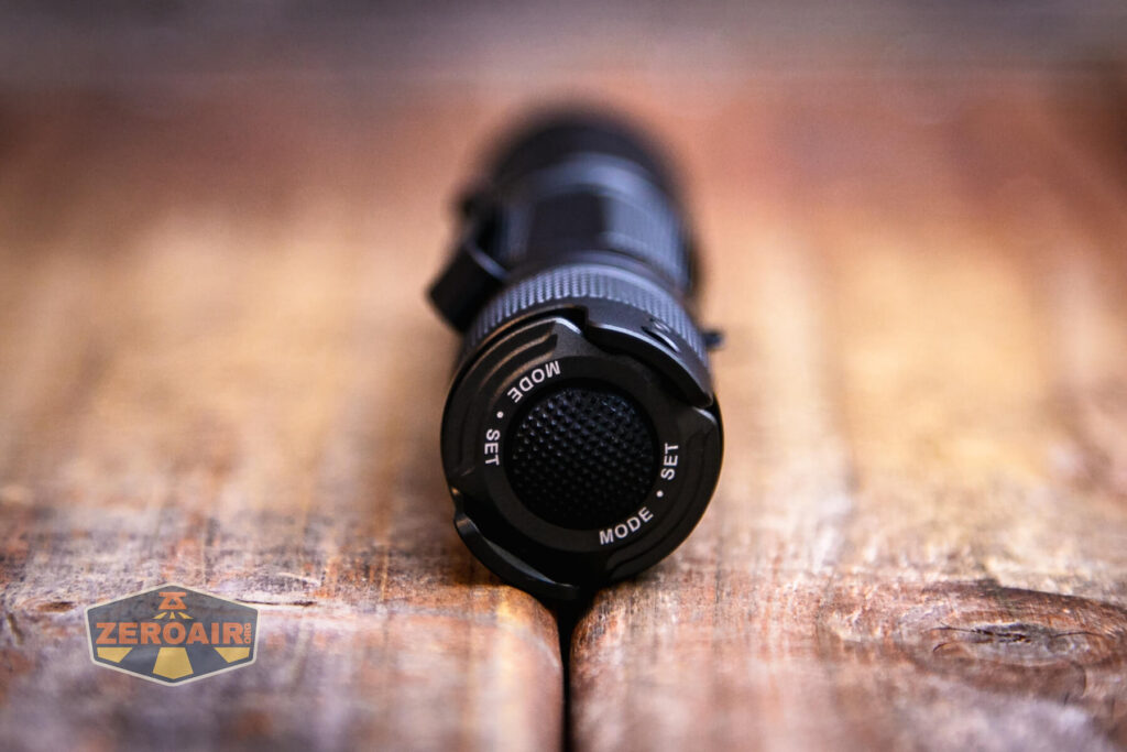 JETBeam TH10R Tactical flashlight dual switches