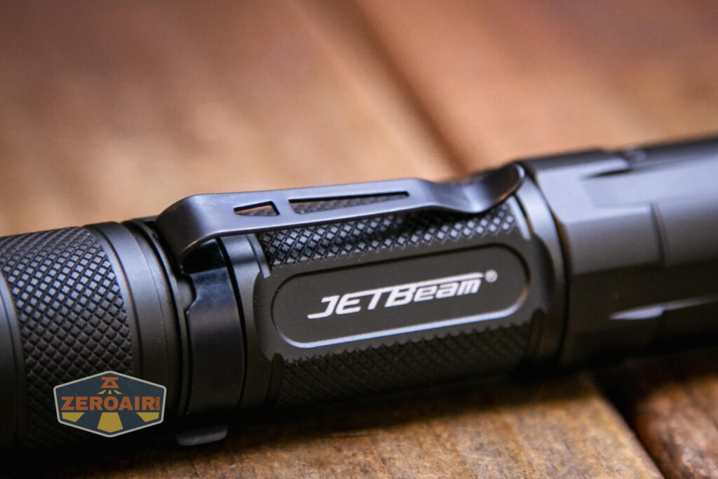 JETBeam TH10R Tactical flashlight pocket clip