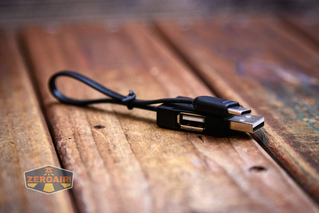 JETBeam TH10R Tactical flashlight charging cable