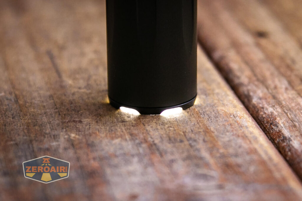 JETBeam TH10R Tactical flashlight bezel with some shape