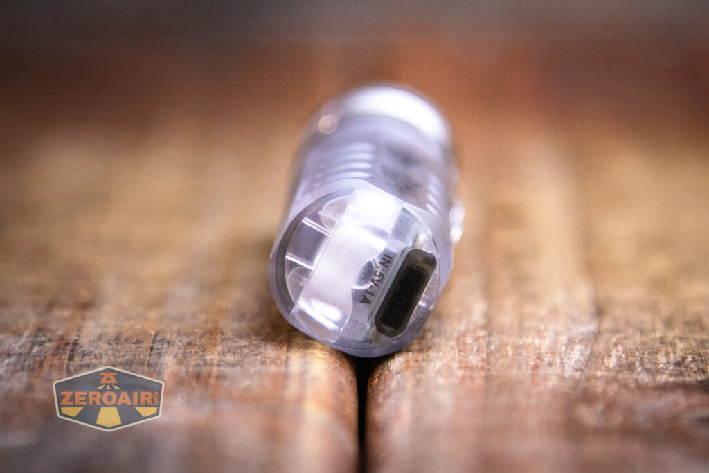 RovyVon A28 keychain flashlight tail