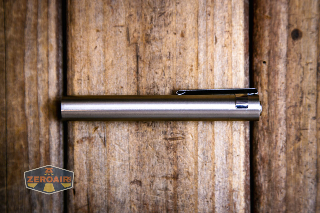 KillzoneFlashlights.com BLF-348 Nichia 519a flashlight what's included