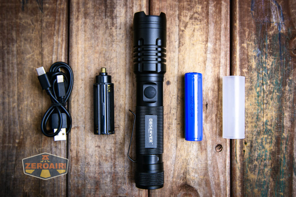 Observer FL1000 Zoomie flashlight what's included