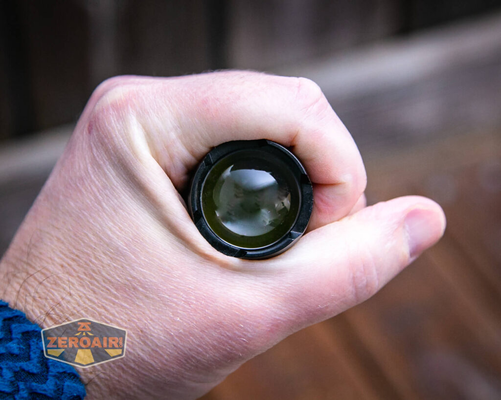 Observer FL1000 Zoomie flashlight in hand